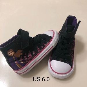 Toddler shoes
